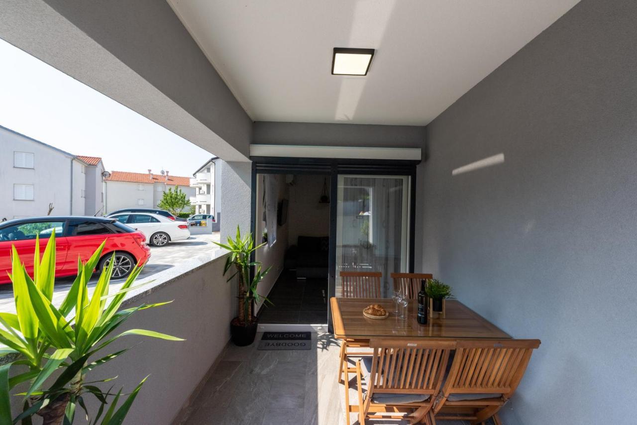 Apartment Lo&Ti Čižići Extérieur photo